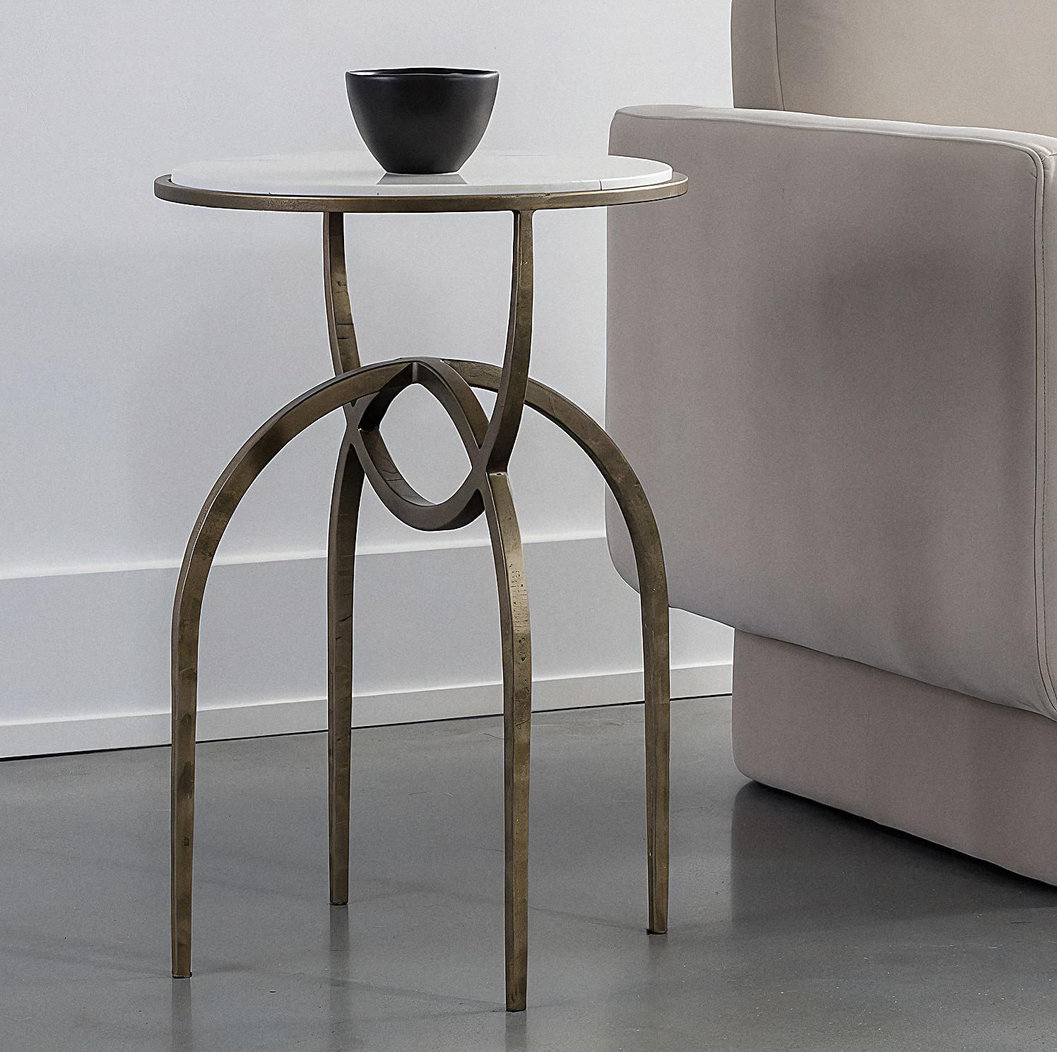 ALICENT END TABLE