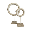 ESCULTURA CIRCULO BEIGE DE METAL CON CERÁMICA